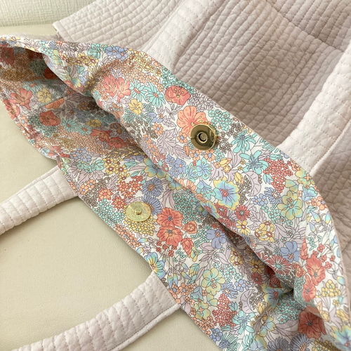 1番人気の型】キレイめスタイルにも合わせやすいヌビバッグ