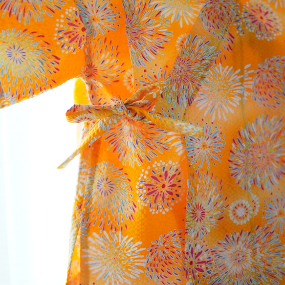 暑い夏でもさらりと気持ちいいリップル素材のこだわりベビー甚平〇Hanabi-orange- 3枚目の画像