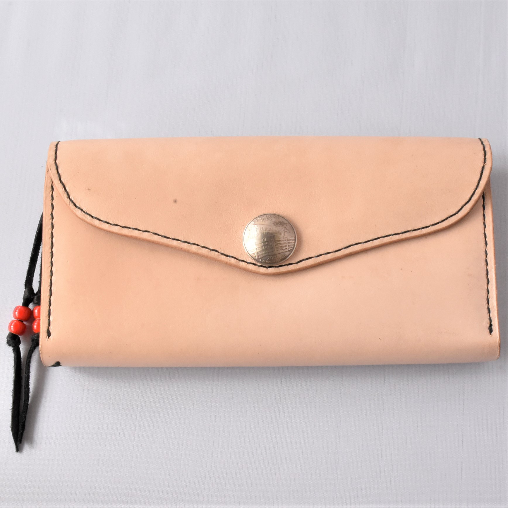 ヌメ革ロングウォレット（生成り×インディアンビーズ）