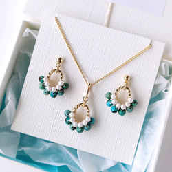 フラワーピアス、ネックレス　set