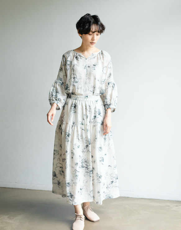 優しく揺れる、ゆるふわギャザースカート　バラー柄　麻のロングスカート　裏地付き　230610-1 8枚目の画像