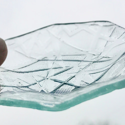 昭和型板ガラス食器　レトロガラス食器　マルチトレイ　松葉 1枚目の画像