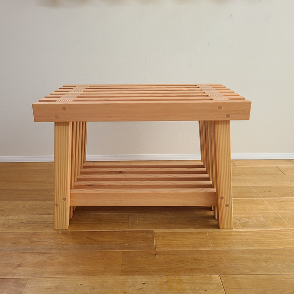 格子スツール大　スツール　花台　無垢　天然　椅子　いす　イス　サイドテーブル　木製　和風　和モダン　個性的 3枚目の画像