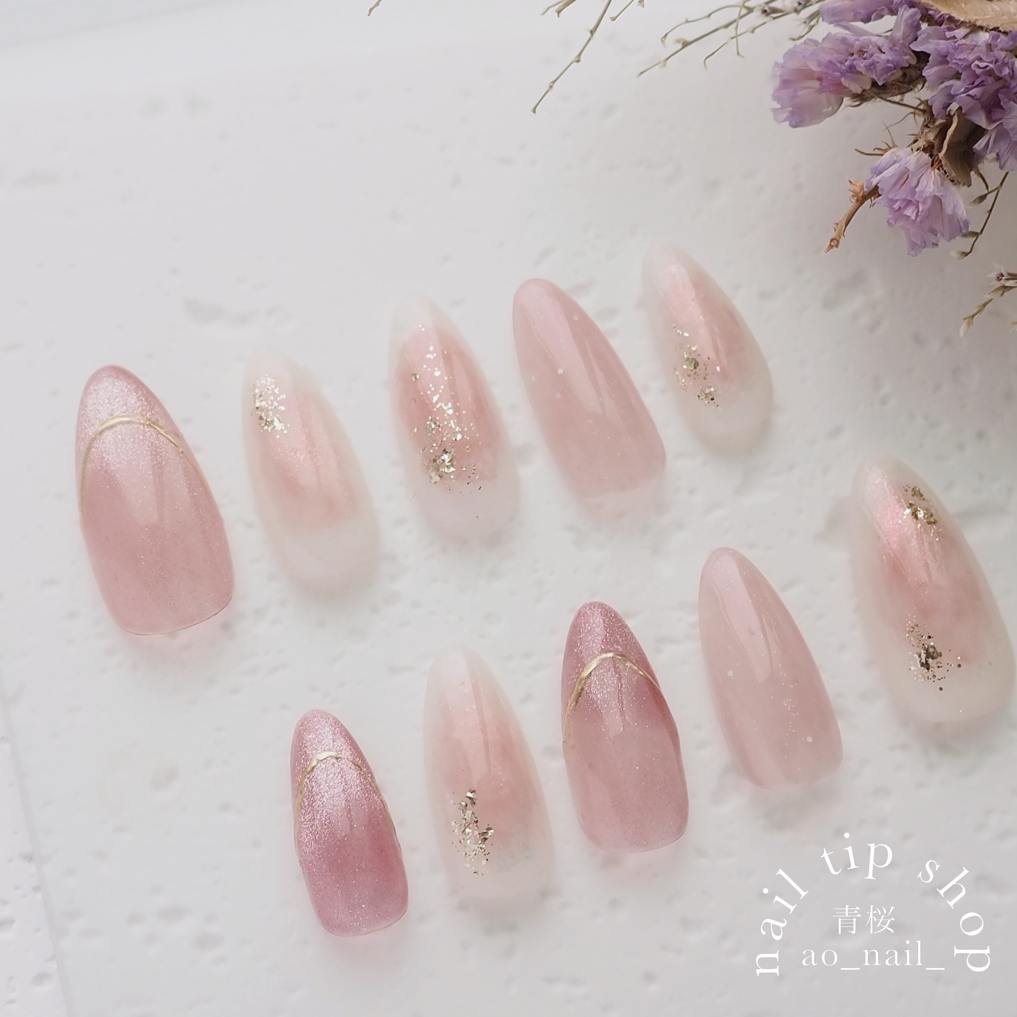 ミラーフレンチ×マグネット♡ネイルチップ カラーが選べるマグネットミラーフレンチネイルチップの通販 by