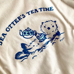【８月下旬発送】Otter's Tea Time Tシャツ（ミルクティ）｜ラッコ〔動物シリーズ〕 6枚目の画像