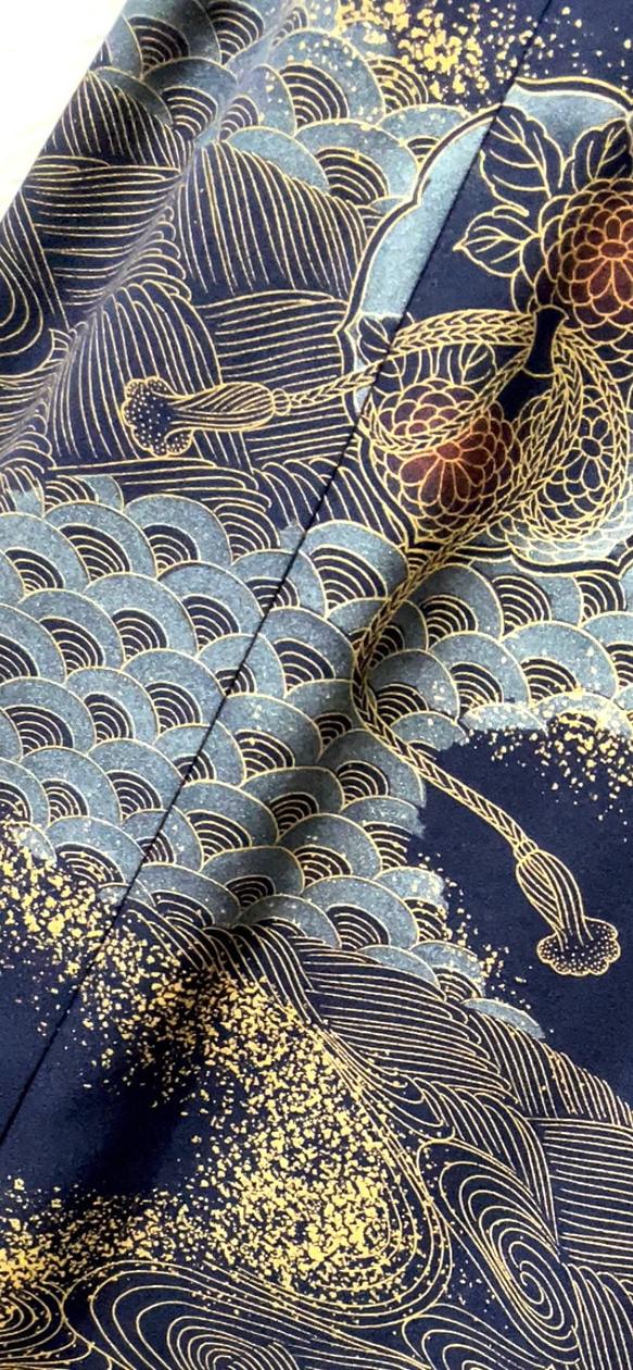 送料無料 着物 リメイク 金彩 青海波 正絹 シルク ロングドレス ハンドメイド 4枚目の画像