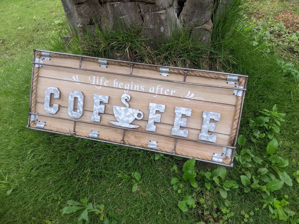 海の見えるカフェ  喫茶店 壁掛け看板①  CAFE 自立式看板  #COFFEE  #店舗什器  #カフェ #コーヒー 1枚目の画像