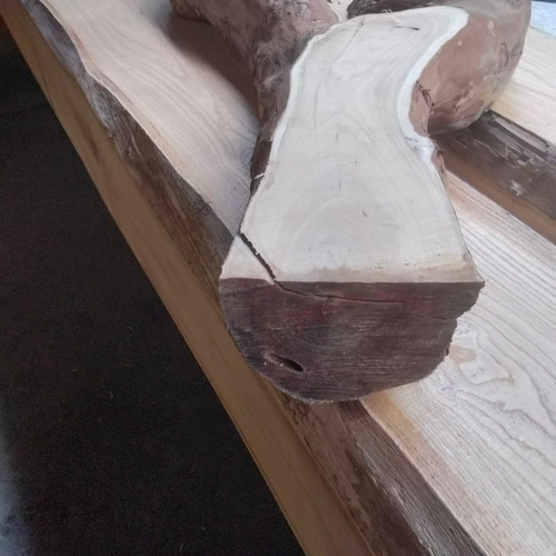 飾り物台 オブジェ さるすべり 素材 木材・板 ハンドクラフト 遊 通販