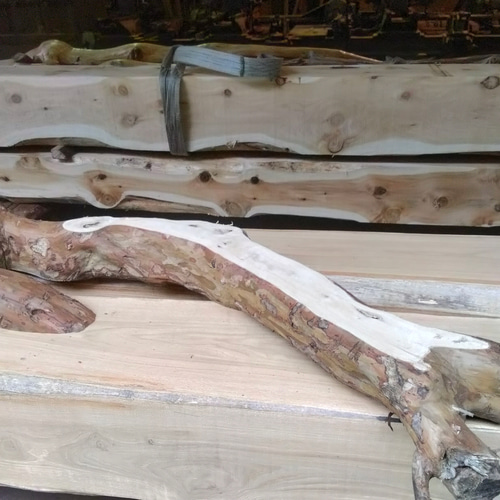 飾り物台 オブジェ さるすべり 素材 木材・板 ハンドクラフト 遊 通販