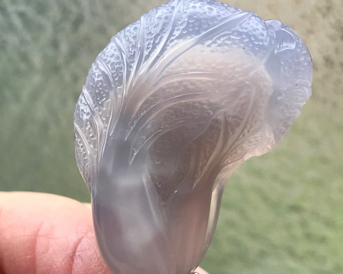 ゴビ石−1126 ゴビ瑪瑙　彫刻　白菜 ゴビ石−1126 ゴビ瑪瑙 彫刻 白菜 その他置物 KIKI 通販 16070411