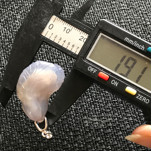 ゴビ石−1126 ゴビ瑪瑙 彫刻 白菜 その他置物 KIKI 通販｜Creema 