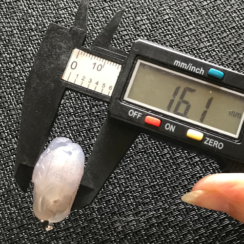 ゴビ石−1126 ゴビ瑪瑙 彫刻 白菜 その他置物 KIKI 通販｜Creema 
