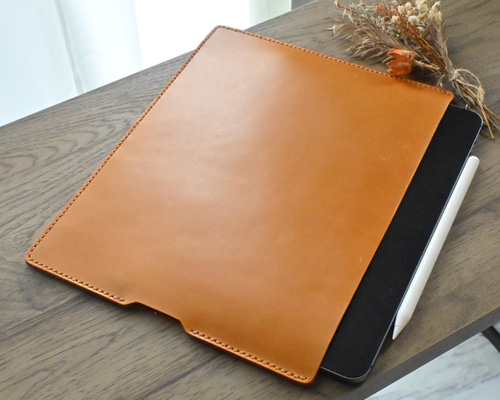 レザー iPad ケース 11インチ / ウイスキーキャメル iPad・タブレット