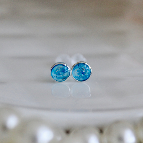 ♡送料無料♡ 5㎜ カラフルミニ×シルバーピアス/イヤリング ステンレス 