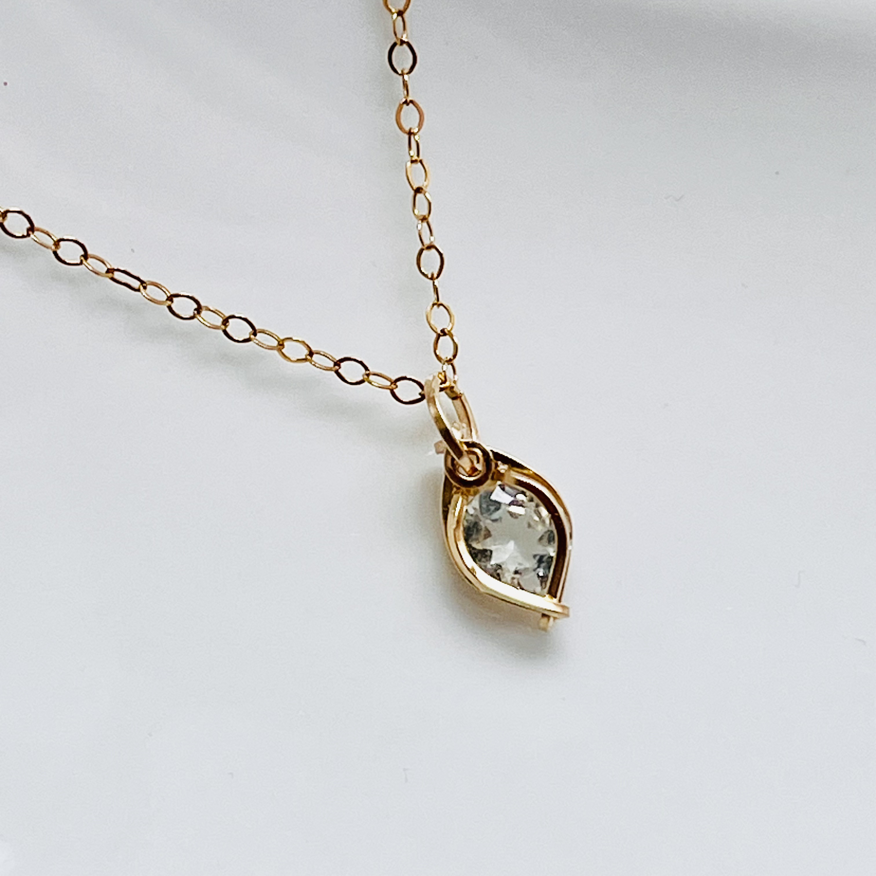 14kgf] ペタライト ワイヤーラップペンダントトップ ペンダント  