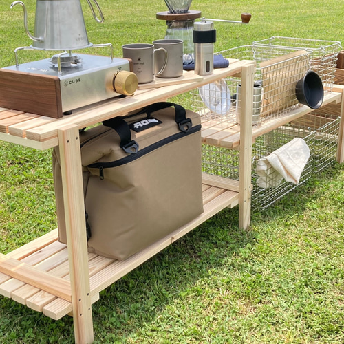 キャンプを彩る木製ラック/木の暖かみを感じるウッドラック 棚