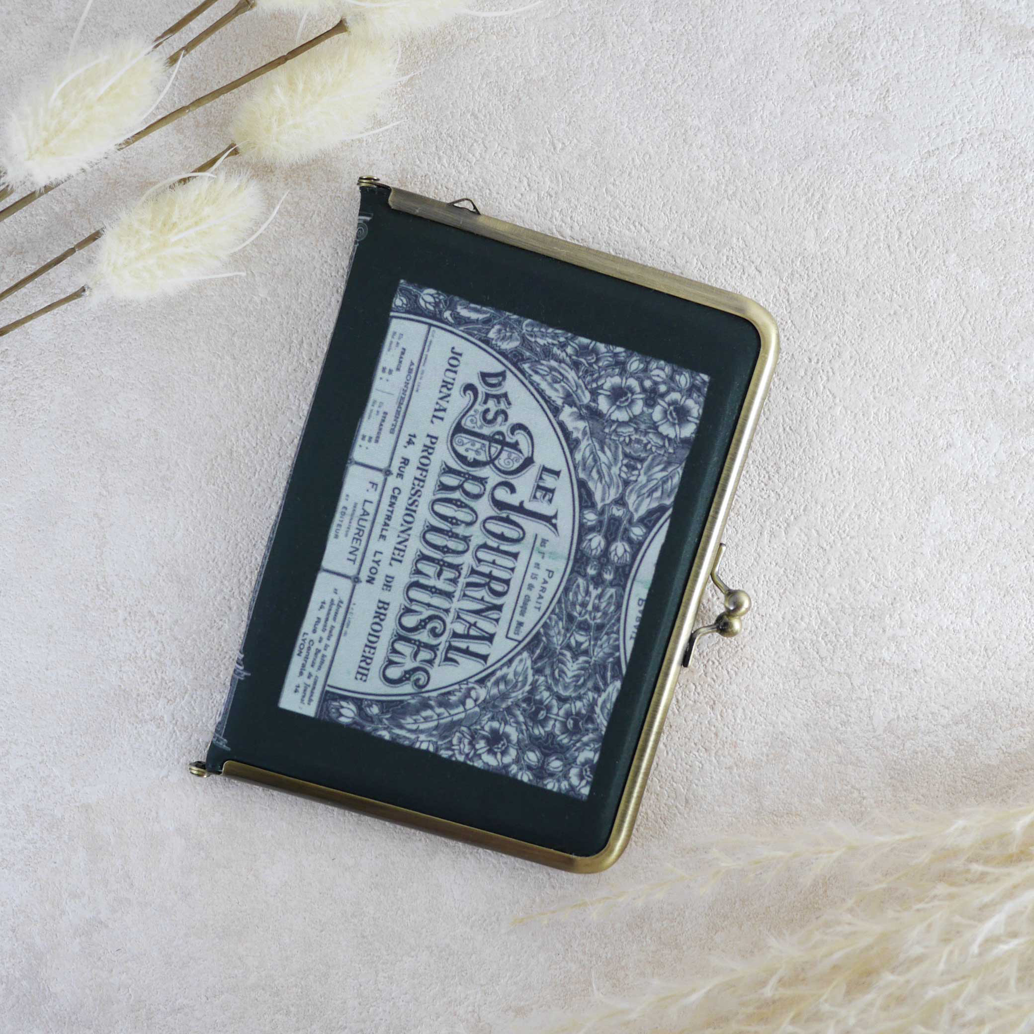 ♡yukiko♡｜お薬手帳ケース 本革 手縫い（オーダー品）