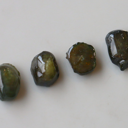 原石（スターサファイア）