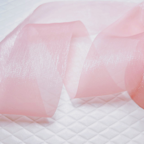 SALE ピンク〈長さ2M〉シャイニー リボン 幅60mm ラメ ツヤ感 リボン