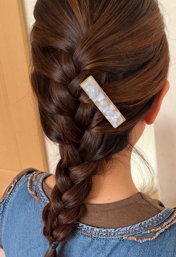 パステルカラー神の石ブルーレース　天然石ヘアクリップ✳︎ 2枚目の画像