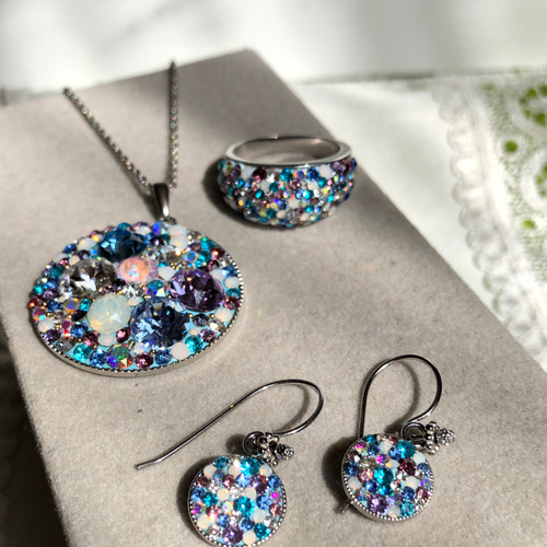 【美品】SWAROVSKI スワロフスキー ネックレス ビジュー ブルー系