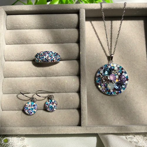 【美品】SWAROVSKI スワロフスキー ネックレス ビジュー ブルー系