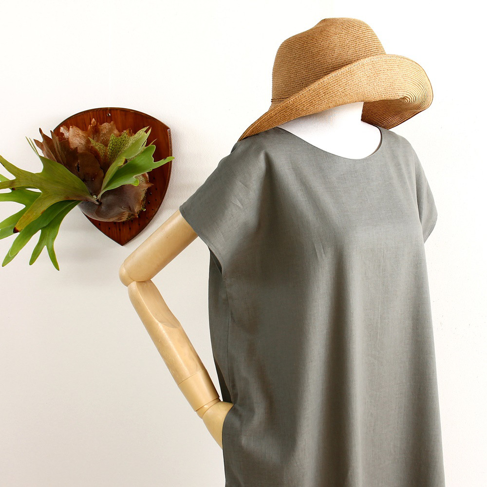 c_o_c_o_r_o　「きれいなシルエット」麻マキシ丈Ａラインワンピース