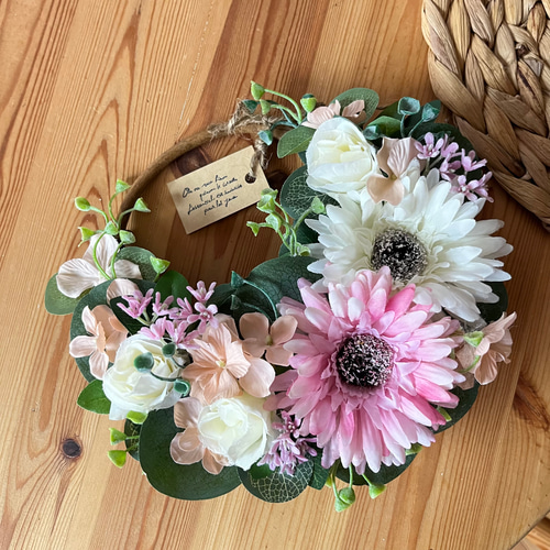 ガーベラと紫陽花のグリーン×ピンクハーフリース　ドライフラワー　ユーカリ ガーベラと紫陽花のグリーン×ピンクハーフリースドライフラワー
