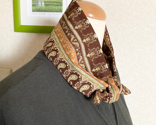 受注制作☆ブラウン系ペイズリー柄のネックスカーフ（ネッククーラーに
