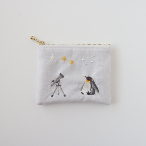 ペンギンの天体観測 刺繍ポーチ ［受注制作］ ポーチ Chalet de Pon