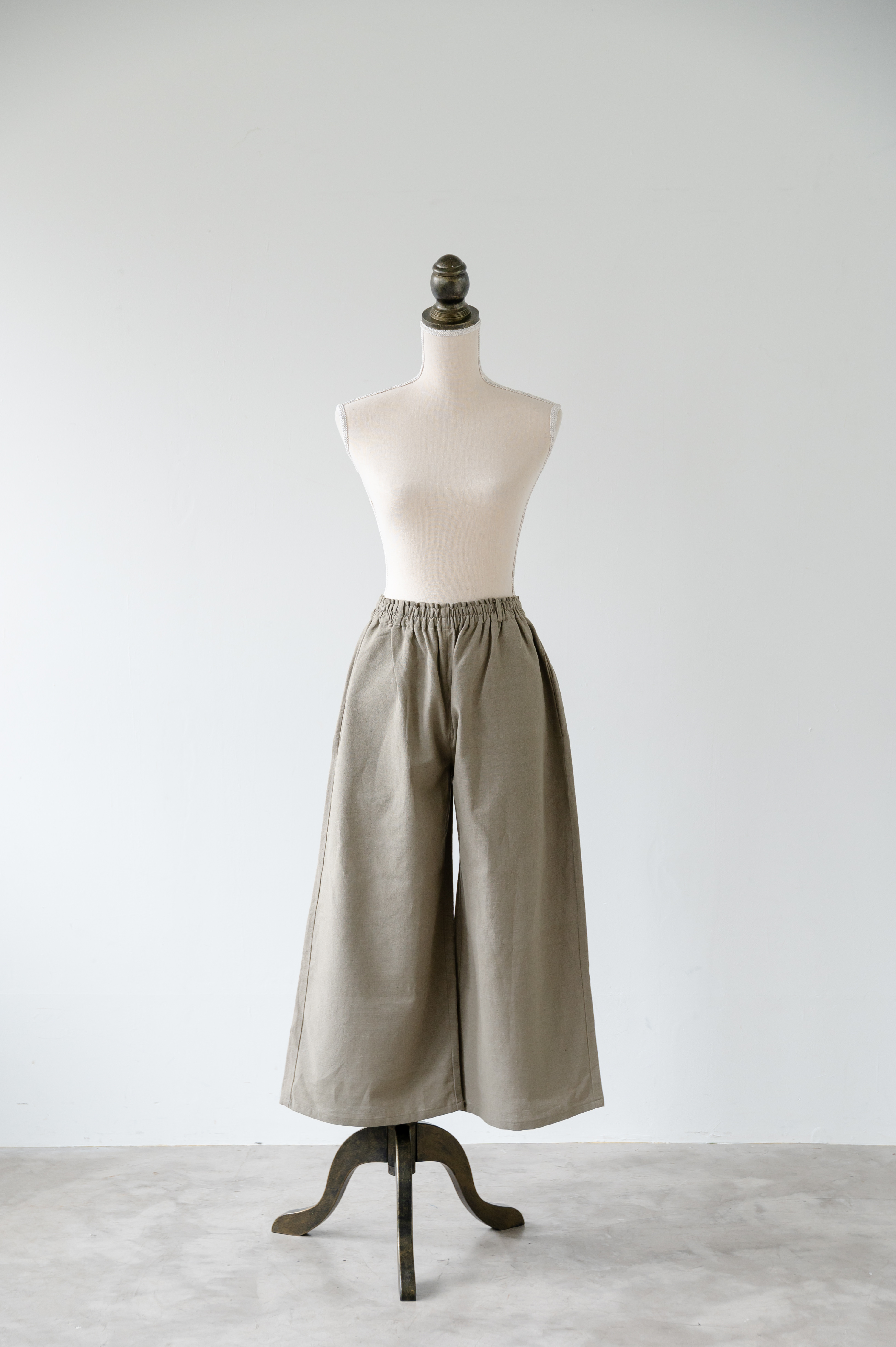シルクコットン　ワイドパンツ
