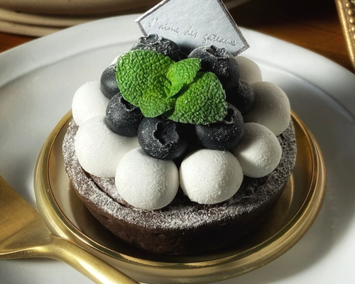 c90af4bc11a6ef3e53509b84ad9145