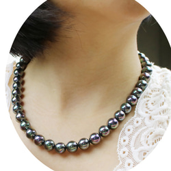 黒真珠ネックレス イヤリングorピアスセット 約45cm ピーコック系カラー国産人工黒蝶パール　送料無料 3枚目の画像
