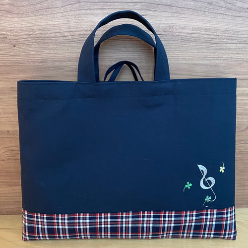 受注制作】バイオリン 犬 お受験かばん 手提げかばん レッスン 受注制作】バイオリン 犬 お受験かばん 手提げかばん レッスン