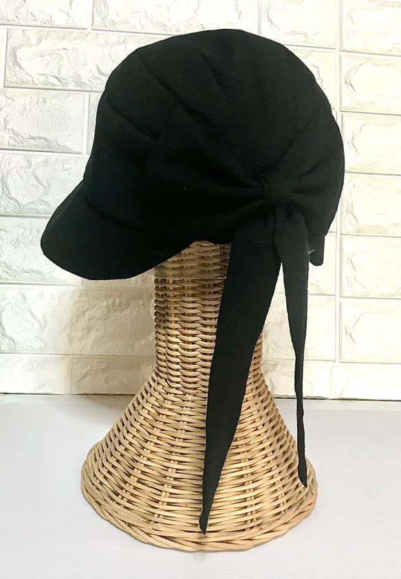 【淑女のお出掛けハット】大きなブリムとバックリボンが素敵な黒のお帽子 7枚目の画像