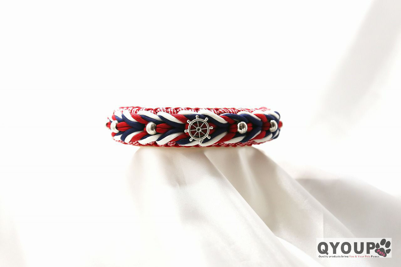 パラコード犬用首輪<小中犬用>〈Ｌサイズ：35～40cm〉Tricolour Red［トリコロール レッド］