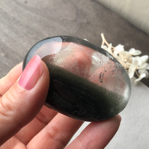 高品質　プラシオライト　グリーンクォーツ　パーム　握り石 高品質 プラシオライト グリーンクォーツ パーム 握り石 1点物