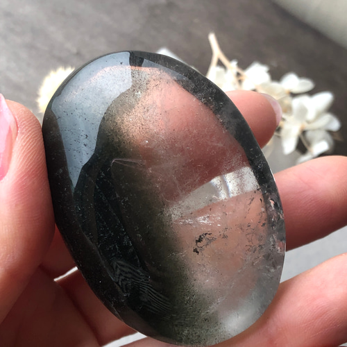 鉱石、握り石、 ☆一点物☆【置き石】握り石 ムーンクォーツ (2個セット) No.46