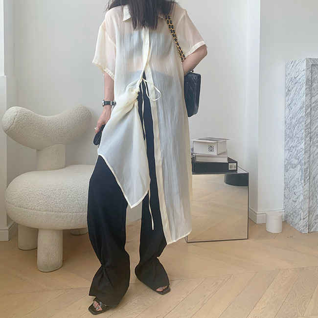 SALE半額 - 【Rene】襟元ビジュー付きシャツワンピース - 入荷商品