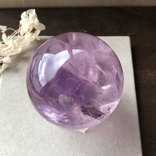 虹入りアイリスファントムアメジストスフィア67ミリ 虹入り！透明感抜群！高品質⭐︎アイリスアメジストスフィア