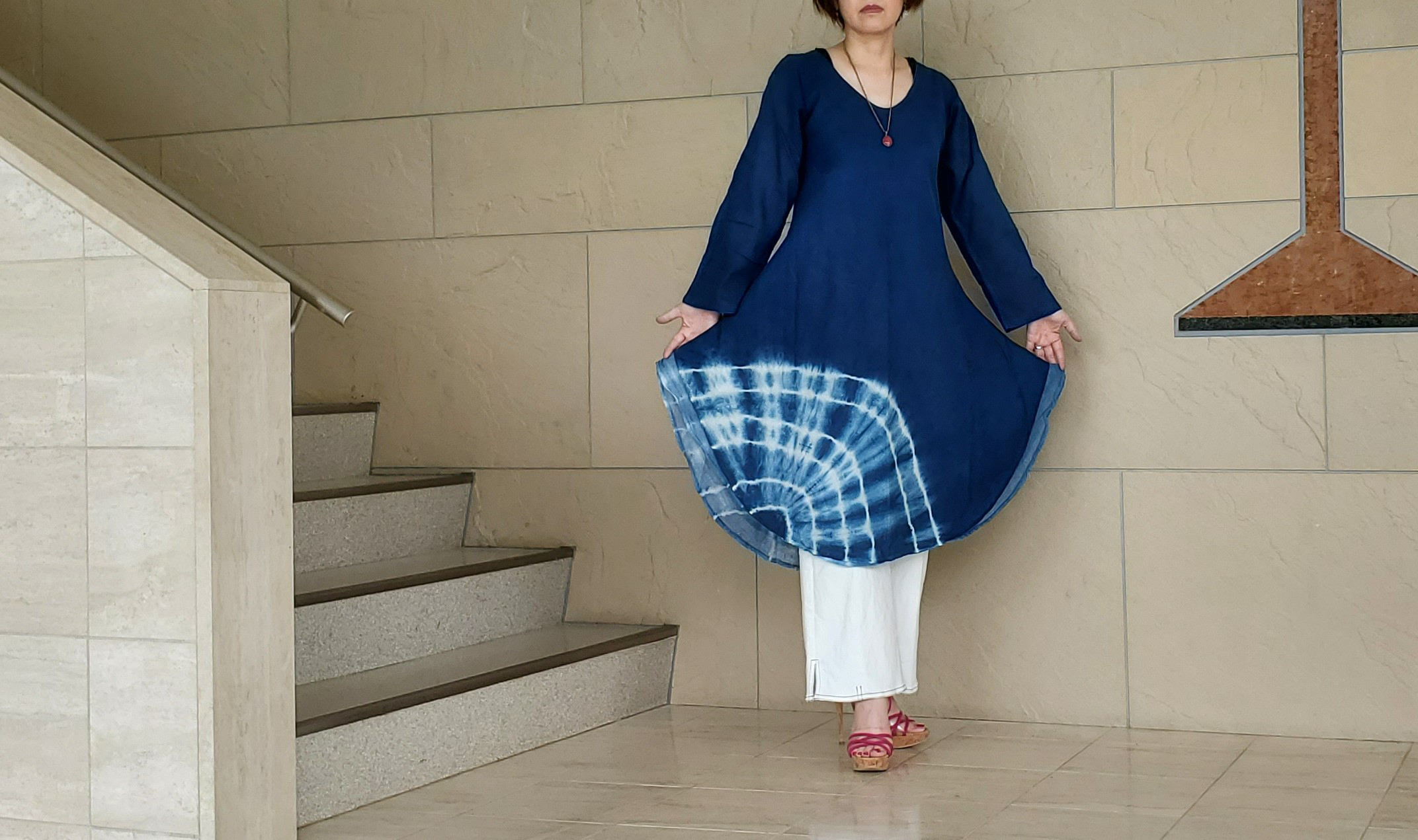 イベント期間 割引中!! 藍染 藍染服 天然藍染 手染め ２重 ロングワンピース 3