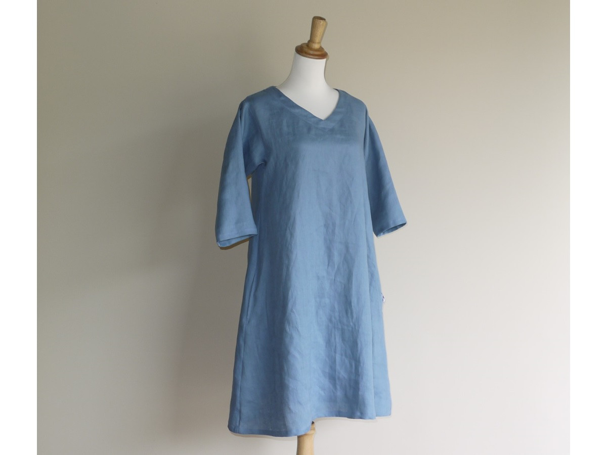 リネン◇魔女スリム　七分袖◇オールドブルー◇フリーサイズ（リネン100％、ワンピース）