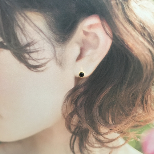 人気⭐︎再販多数456【モリオン】天然石一粒ピアス＊4.5mm