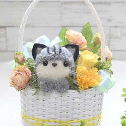 もこペット【猫 イエローバスケット】プリザーブドフラワー 花 お供え 誕生日 動物 フラワーギフト フラワーアレンジ 4枚目の画像