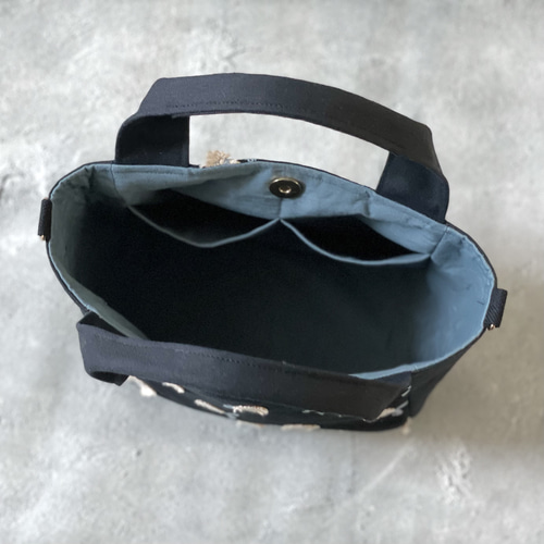 ⚮̈ミナペルホネン skip black まるっこトート トートバッグ