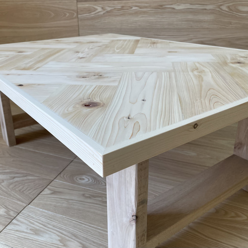 ☆ヒノキの香りでリラックス☆ヒノキ古材・ヘリンボーンテーブル天板  