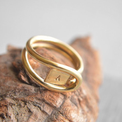 イニシャルリング｜真鍮 ゴールド ブラス ハンドメイド レディース