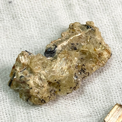 ゴールデンルチル　ミニ原石　3個セット　ブラジルバイーア州産 5枚目の画像