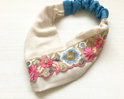 4重リボン　ファー　固定リボンのヘアターバン　ヘアバンド　インド刺繍 be1c118e67b231c3a7822c1d8e855d