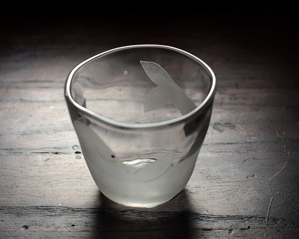 シロイルカのグラス（かんむり） 13枚目の画像